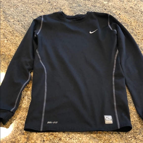 nike combat base layer